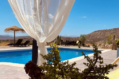 Three apartments in 1 Cortijo