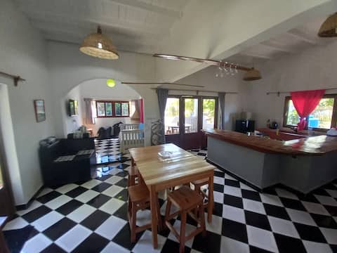 Vohitsy: Bright and Open Oasis