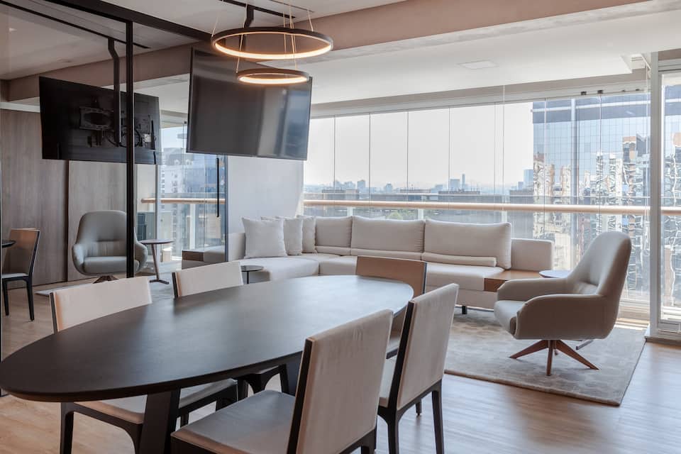 Apartamento Moderno ao lado Faria Lima e JK