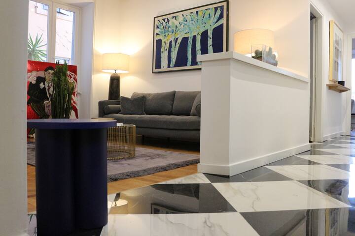 Trevi Fountain Luxury Flat gallery image 3