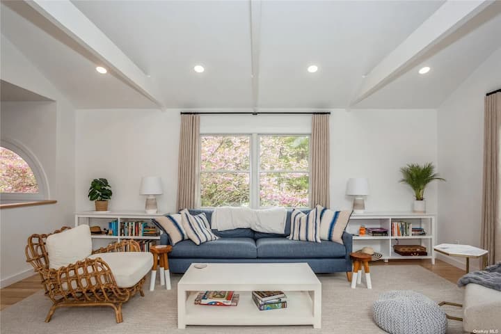 Westhampton Beach Retreat - Westhampton, NY