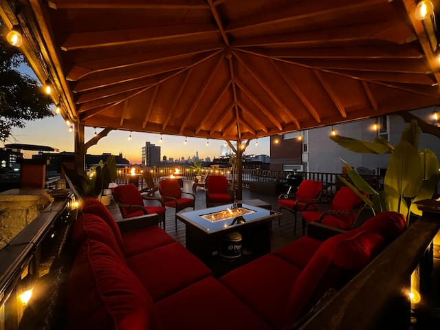 ParkSlope Loft/Private NYC Rooftop /10 min to NYC