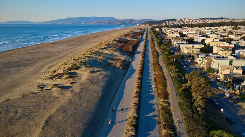 The Surf Shack – 6 beds, hot tub