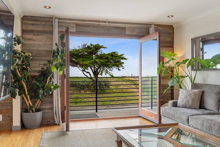 The Surf Shack – 6 beds, hot tub gallery image 2