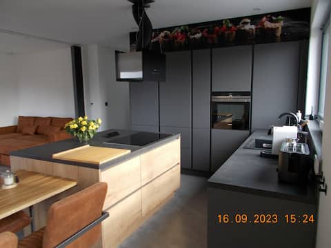 Luxury with climate, 3  sleeping areas, up to 6 people