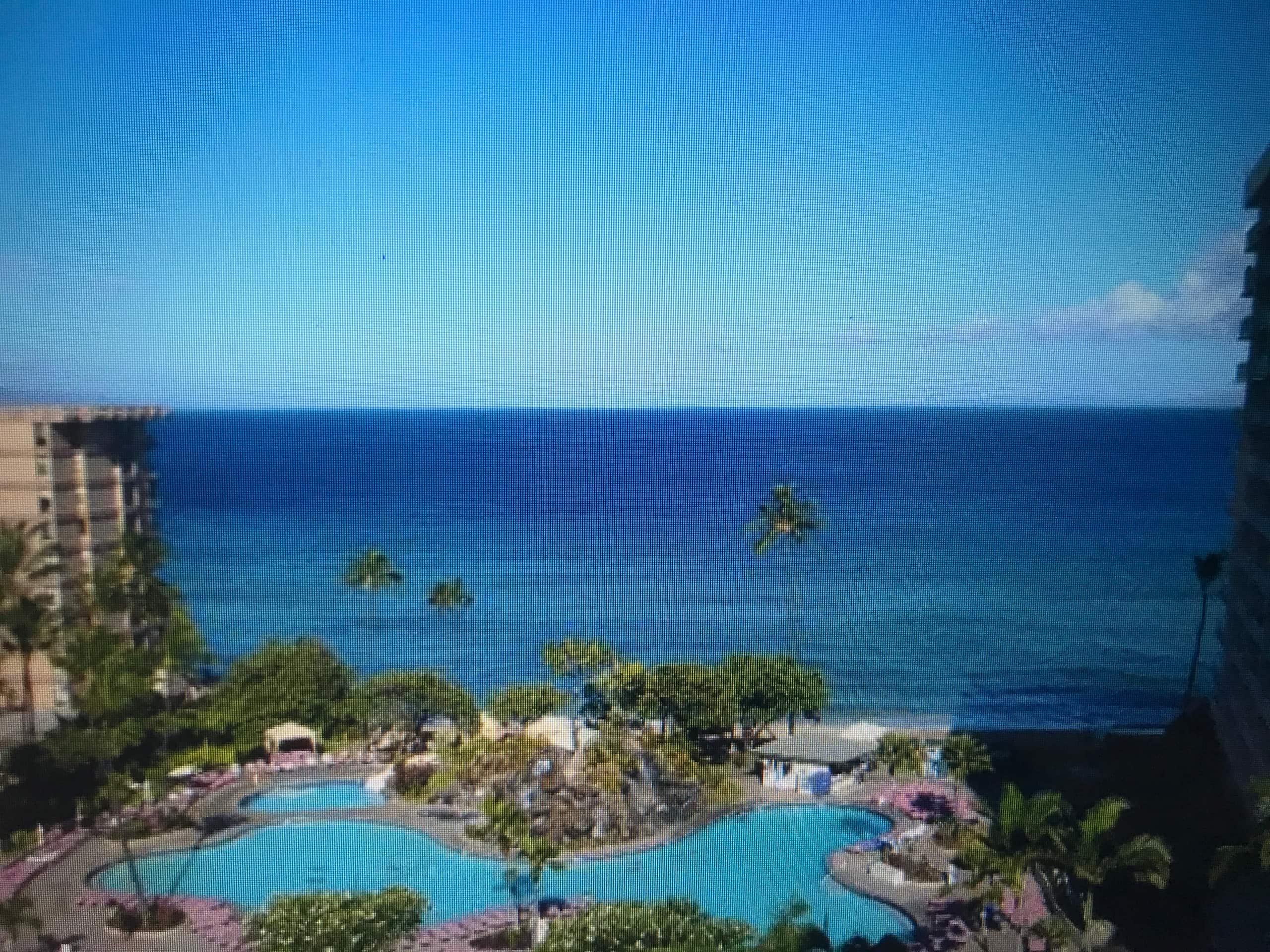 Hotel in Lahaina · ★4.86 · 1 bedroom · 2 beds · 1 shared bath - Image 5