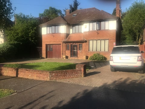 Private gated 8 bedroom mansion marble room. 23+