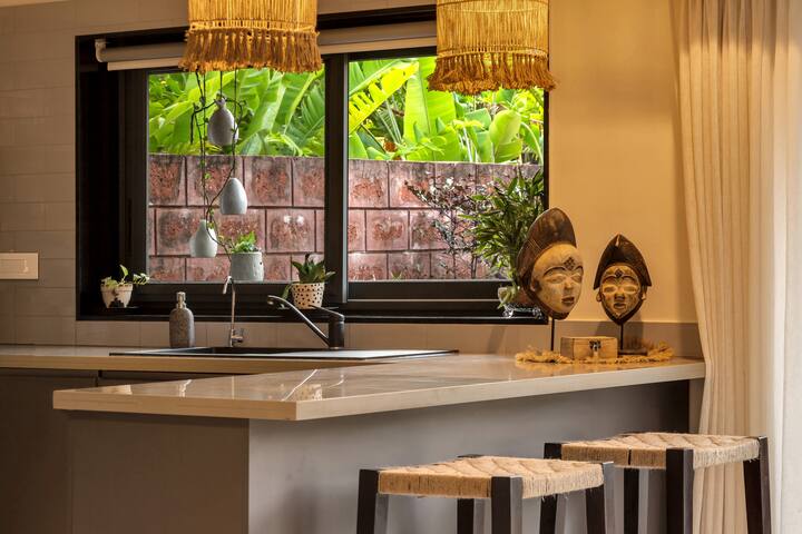 Kitchen counter