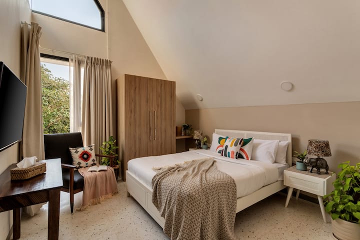 Spálňa na 2. polovici poschodia