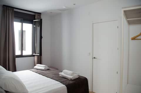 Successful Airbnb property: Casas del Cister, Apartment with double bed and sofa bed. in Córdoba