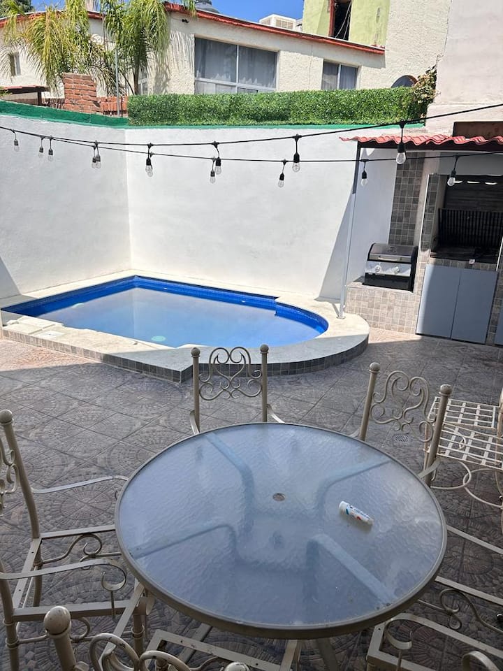 Centrally located and fully equipped. Houses for Rent in Chihuahua