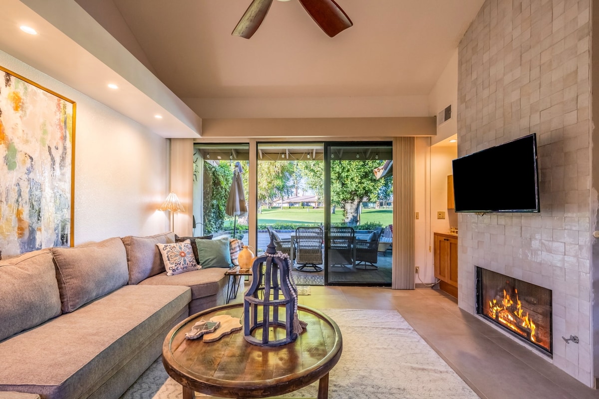 Top Airbnb: Desert Dream On The Green…GREAT Sunset Lake Views! in Coachella Valley & Desert