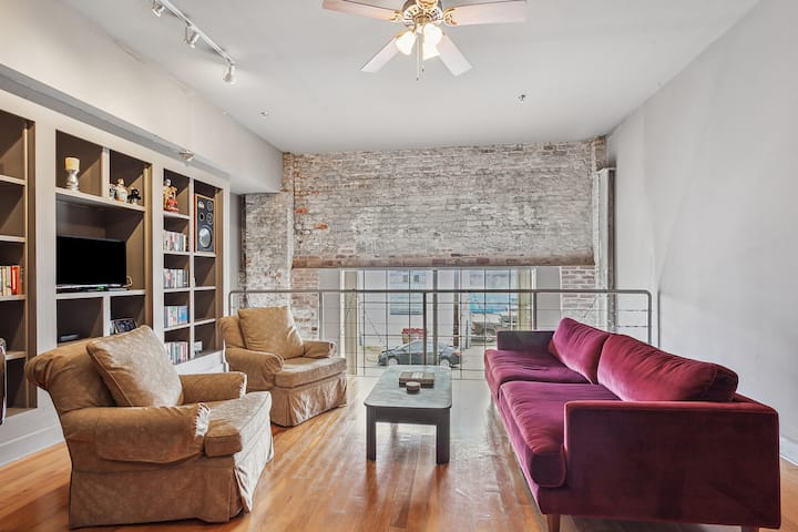 2 King Beds In Private Townhouse - New Orleans, LA