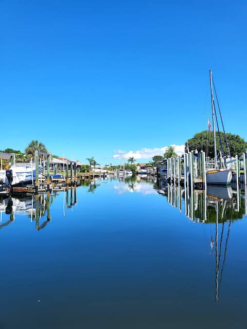Entire Townhome in Apollo Beach