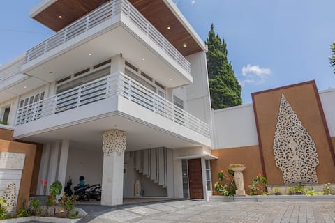 3 Bedroom Villa Private Kitchen W/Best View