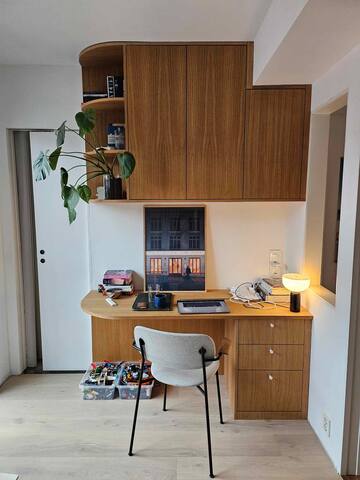 New apartment, 3 bedrooms, elevator sunny balcony gallery image 3