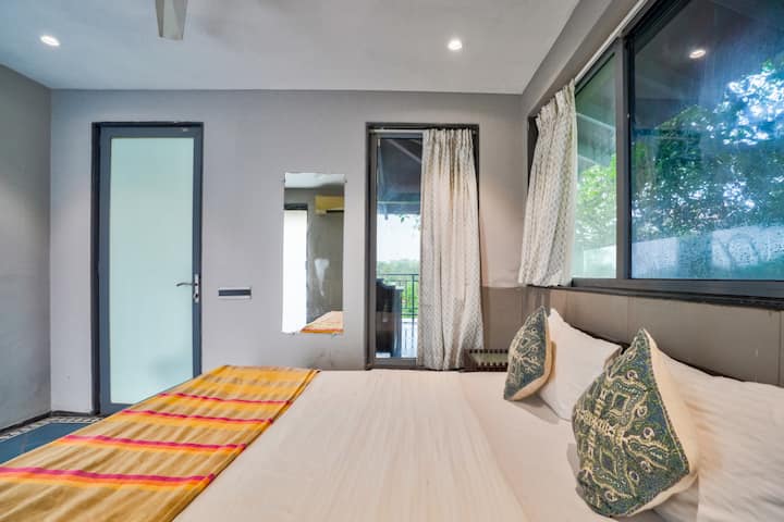 Bedroom with attached Bathroom opening to the patio with your private swimming pool