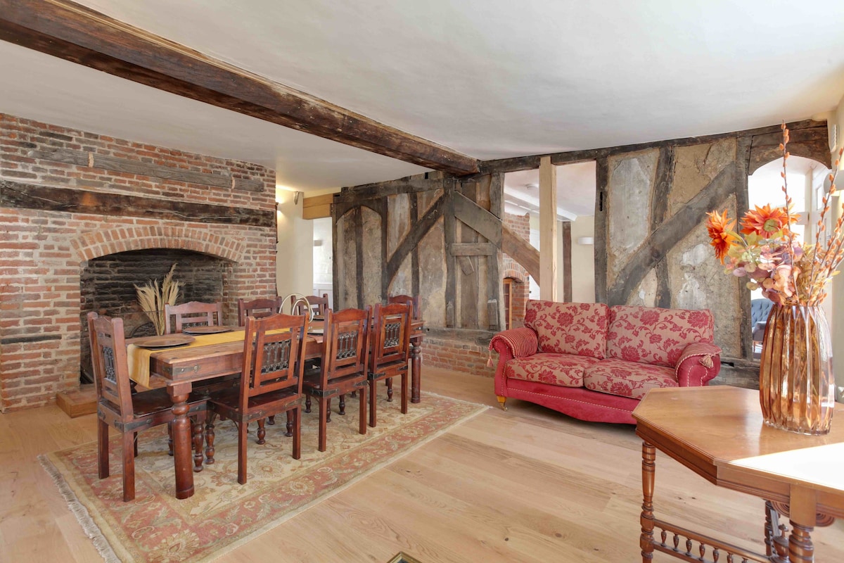 Medieval Home in Maldon - Welcome to Josua