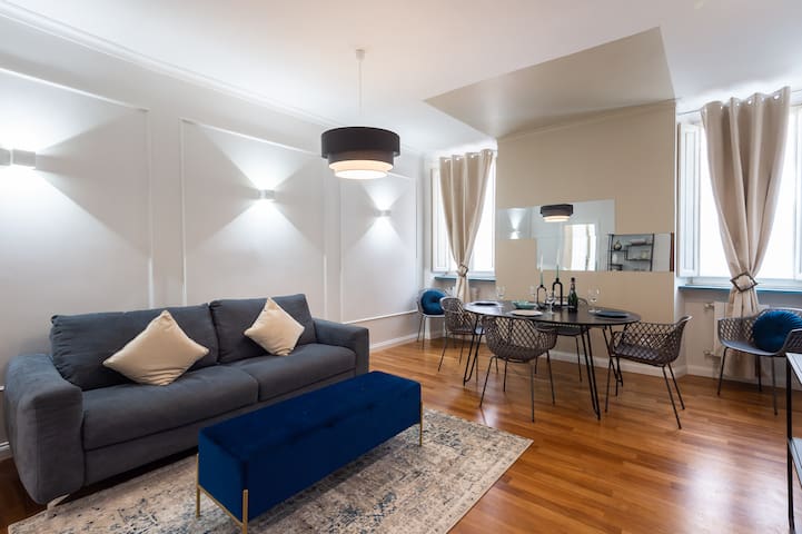 Flower – DdG Heritage Collection