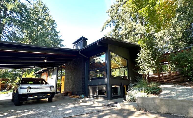 Portland Modern gallery image 2