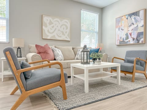 Top performing Airbnb: Cozy Bungalow - Historic Downtown St Augustine in Florida
