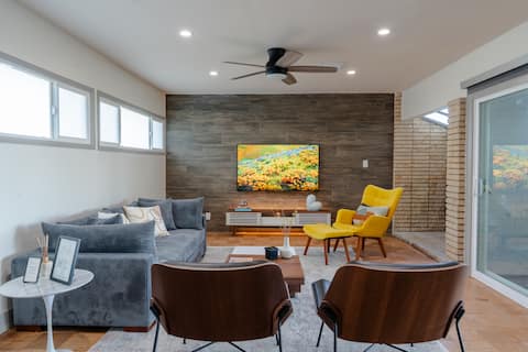 Successful Airbnb property: Retreat in the Hills (Level 2 EV Charging) in Monterey Park