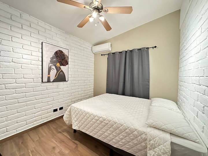 საძინებელი 4