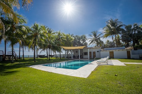 Costa Bella Beach House · Pool & Relax @Amatecampo