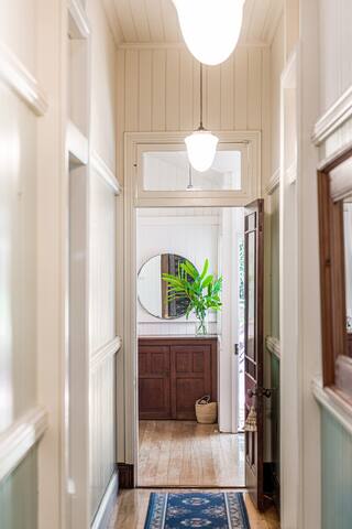 Spacious Tropical Tranquillity House Byron Bay gallery image 4