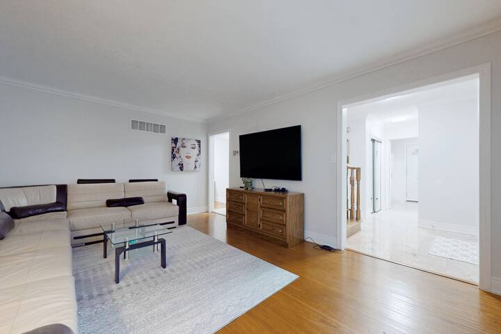 Family Retreat: Scarborough Gem gallery image 4