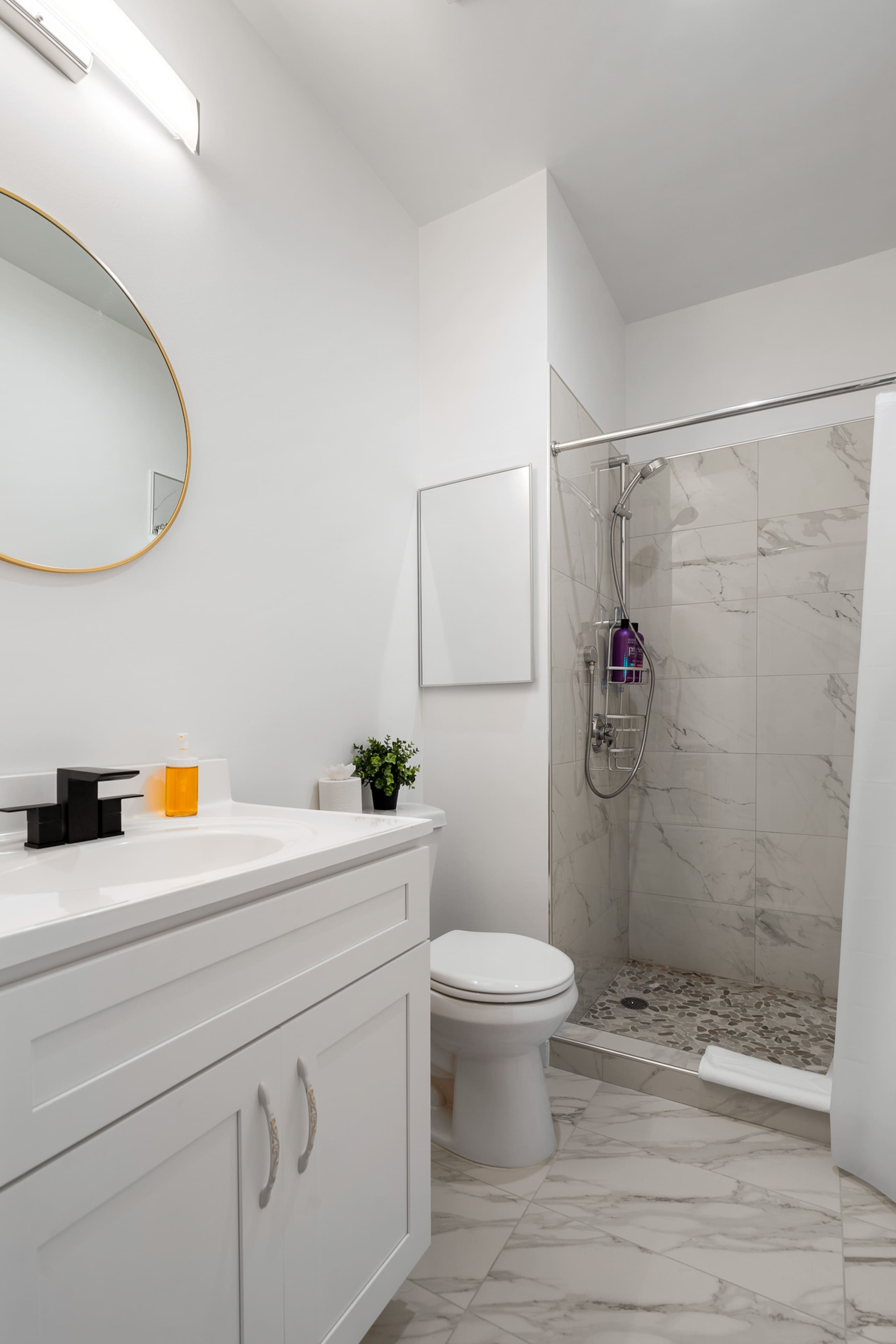 Home in San Francisco · ★4.77 · 2 bedrooms · 3 beds · 2 baths - Image 24