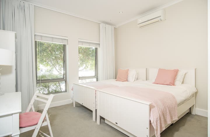 Chumba cha kulala 4 - vitanda pacha.