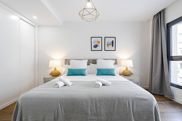 GYA – Terrace, 2 Bathrooms, In the Center, Enjoy! gallery image 2