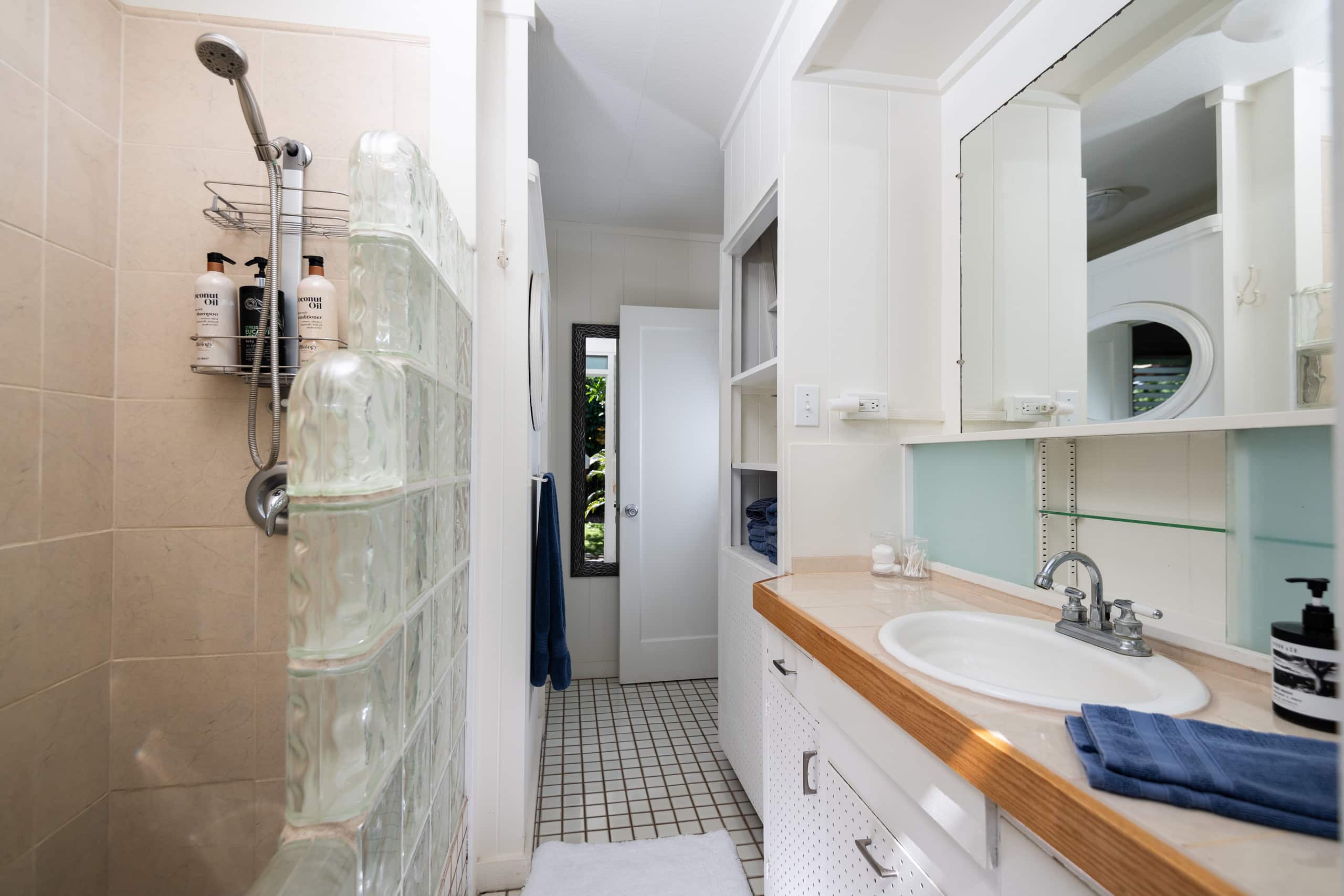 Home in Paia · ★4.89 · 3 bedrooms · 4 beds · 2 baths - Photo 15