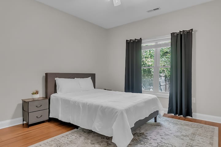 Large Bedroom with Queen Sized Bed - Equipped with Alexa and Smart Lights to Set the Perfect Mood!