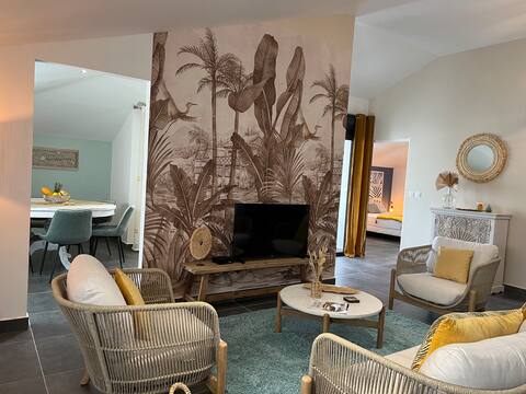 Top performing Airbnb: Cozy Beachfront Apartment in La Réunion