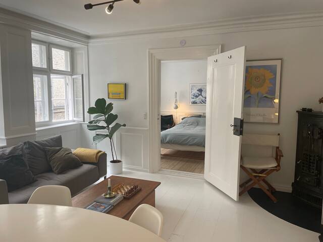 Authentic Copenhagen apartment gallery image 5