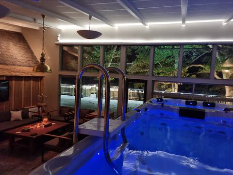 The Bunker Spa & Grill