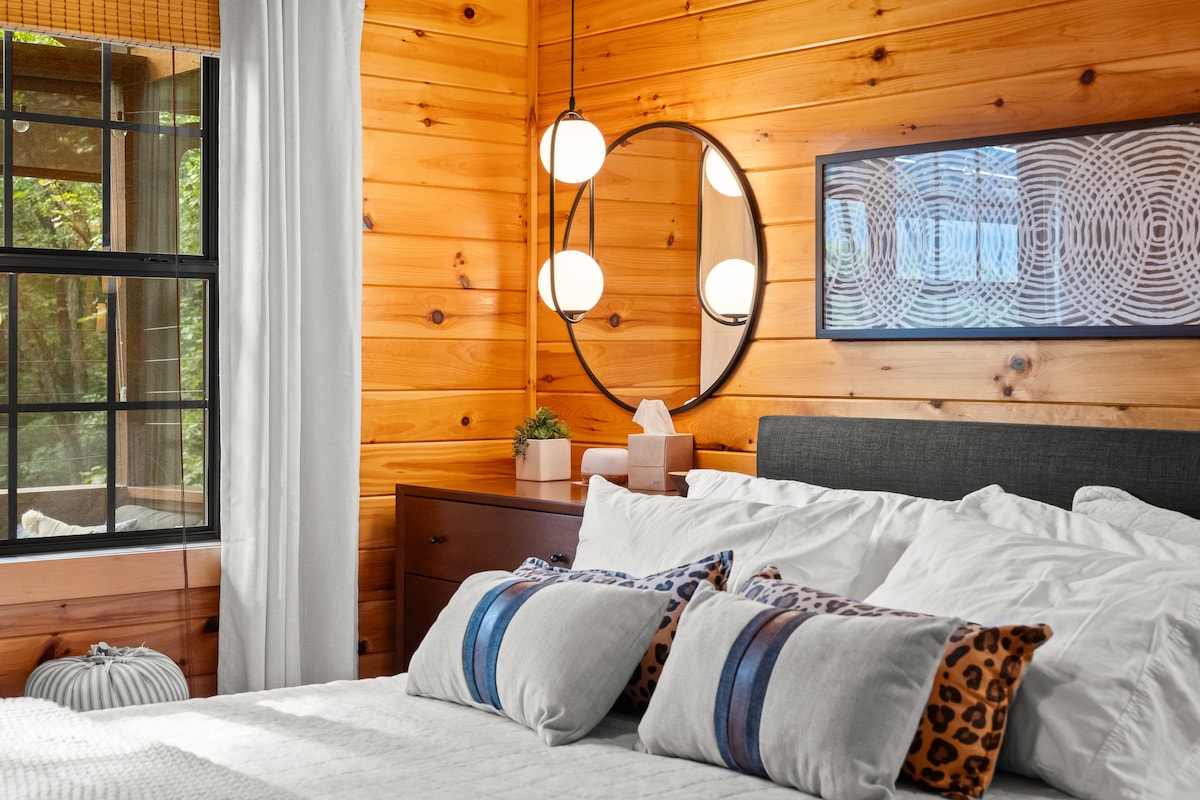 ห้องนอนควีนไซส์อยู่ชั้น