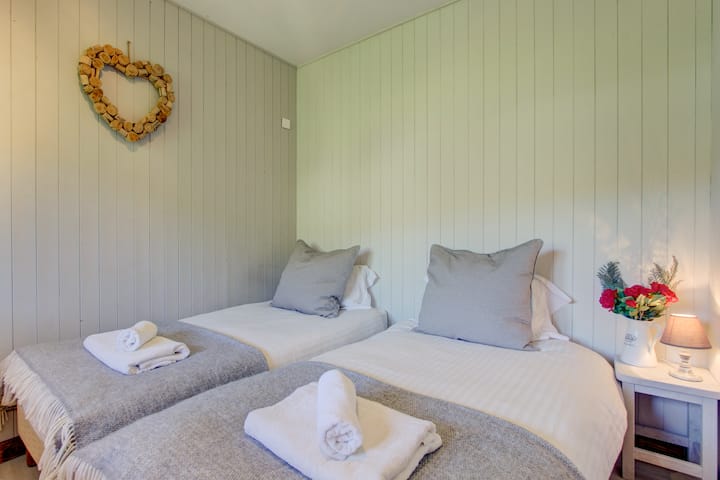 Ქვედა ორსაძინებლიანი