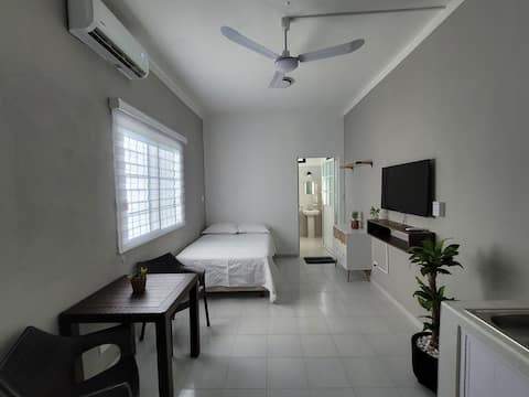 Top performing Airbnb: Estudio Allende in Alfredo V. Bonfil