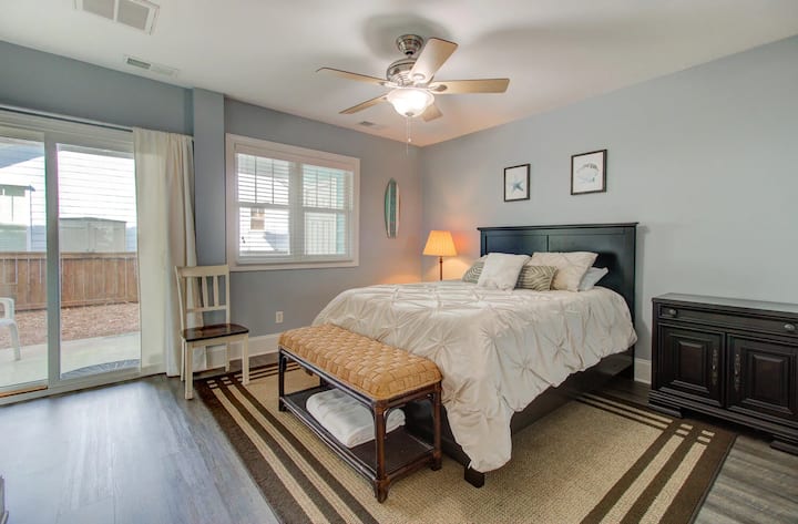 2nd primary suite on the first floor.  Private, with its own patio off back of house.