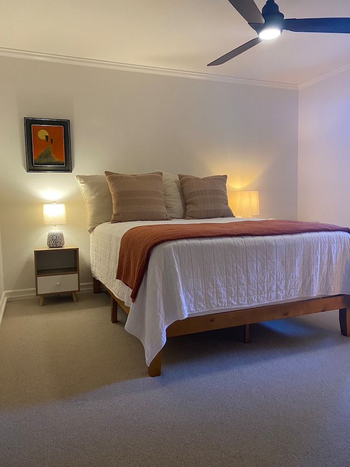 Bedroom #2 w/Queen Bed, Luggage Rack, Closet, Side Tables