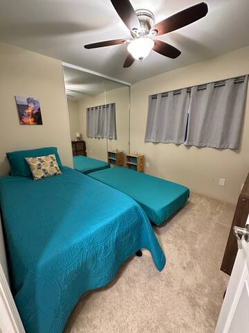 Peaceful Paradice 2 Bedroom: 1 King, 2 Twin Beds gallery image 5