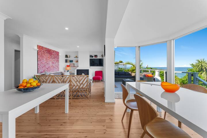 Exclusive Ocean Front Tamarama Beach /Bondi gallery image 4