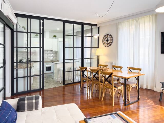 C Apartamento de ensueño en la misma Plaza Callao gallery image 4