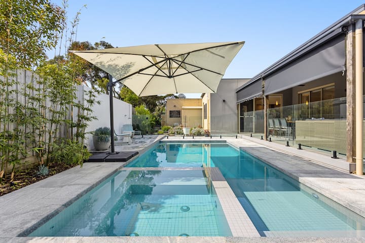 Asolana – Ultimate Beach Retreat