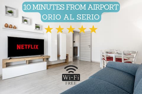 [House Near Train Station]Free Wi-Fi A/C