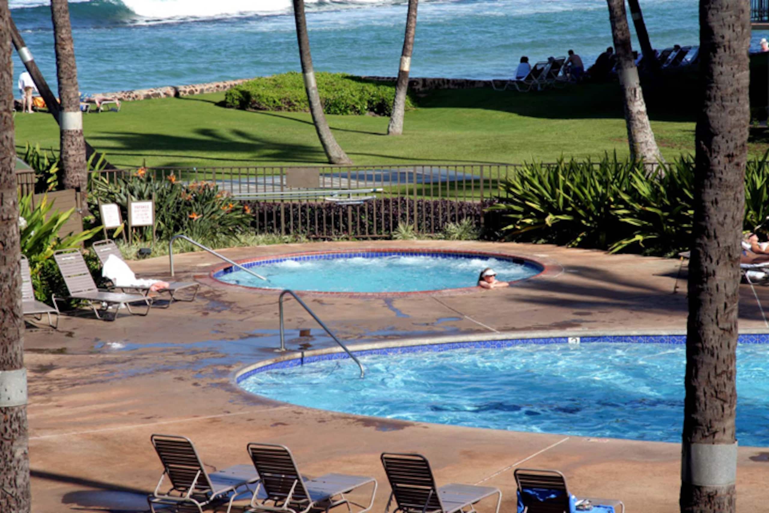 Condo in Lahaina · ★4.8 · 1 bedroom · 2 beds · 1 bath - Image 16