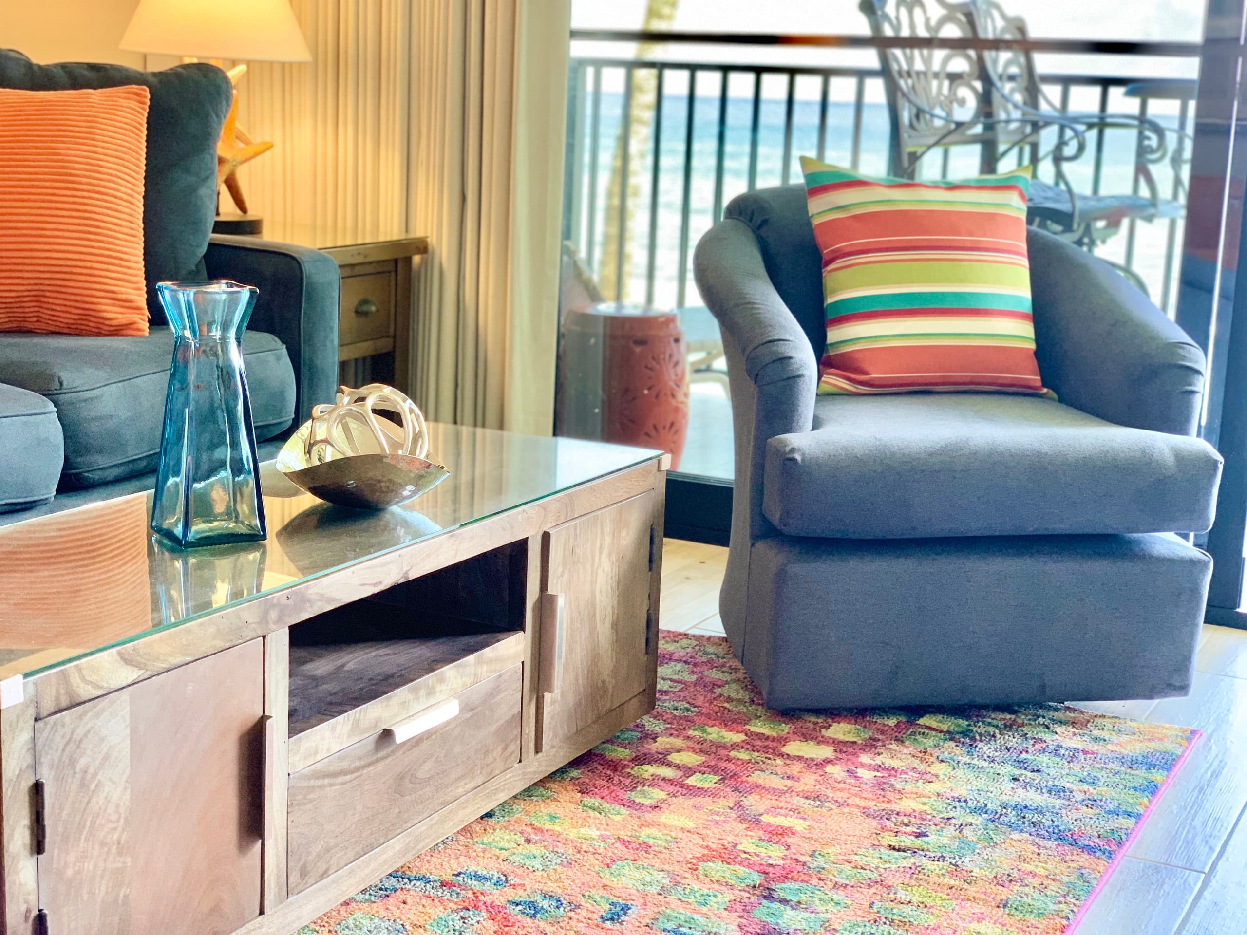 Condo in Lahaina · ★4.8 · 1 bedroom · 2 beds · 1 bath - Image 8